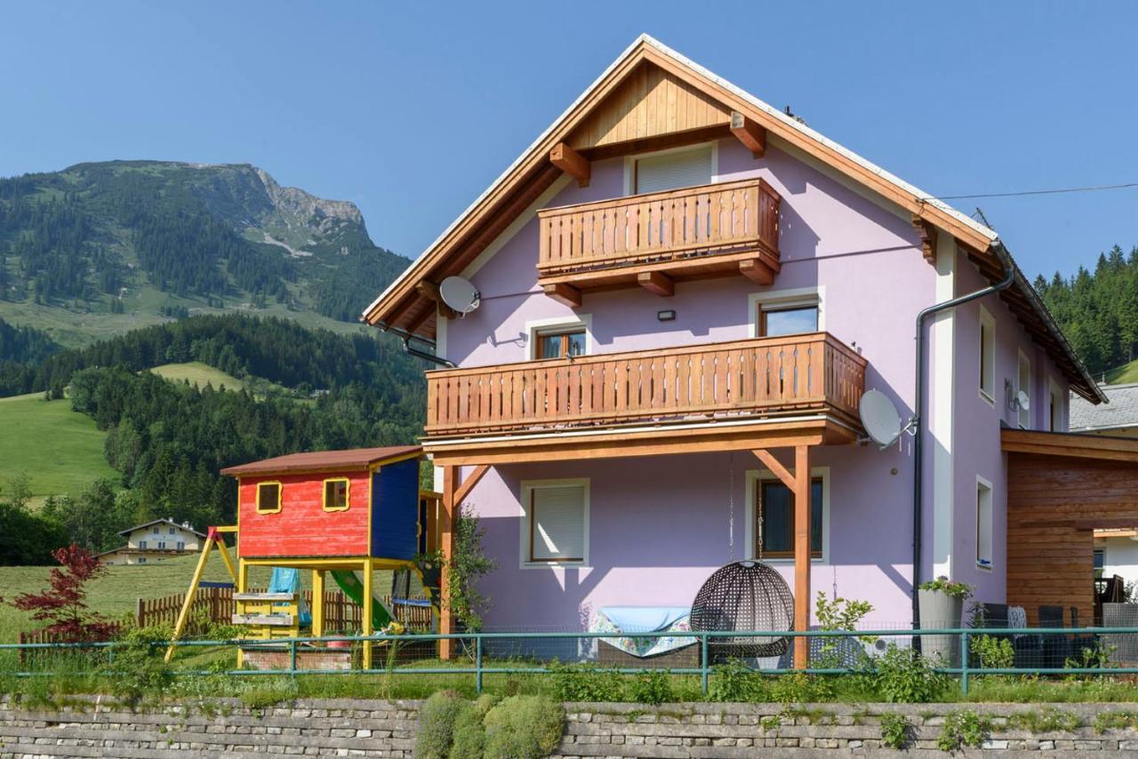 Trendapartment Russbach am Pass Gschuett Luaran gambar